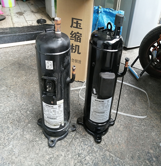 仲巴中央空调压缩机的更换维修